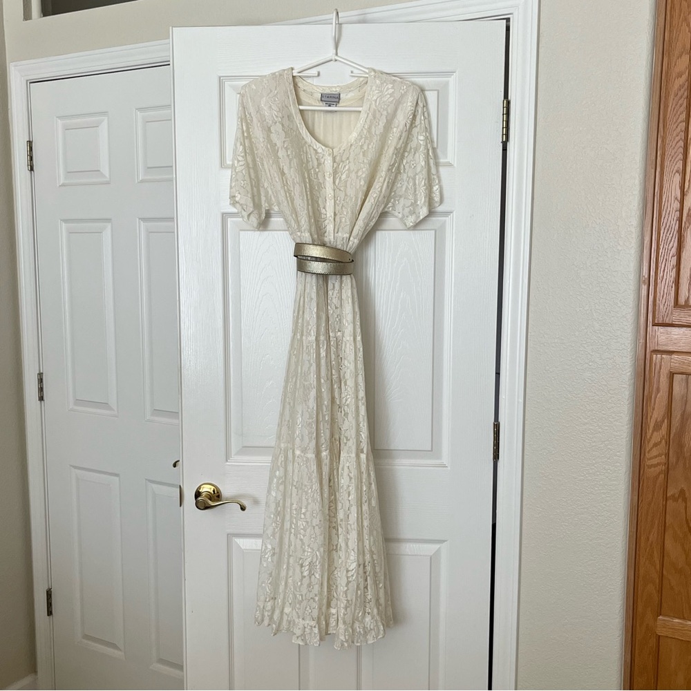 Vintage 90s Starina Shimmery Lace Button-up Dress